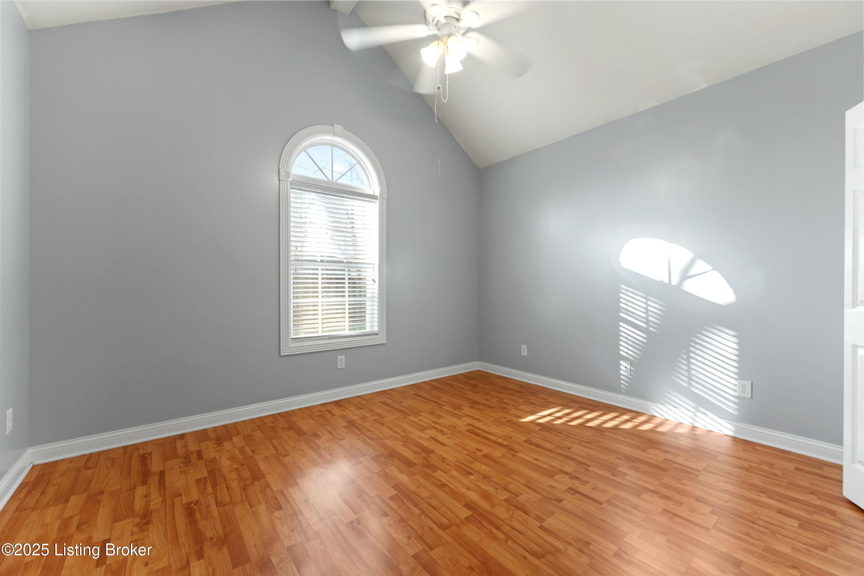7824 Turtle Run Court Prospect, KY 40059 - Photo 18 of 21 tempImageUxwdR9