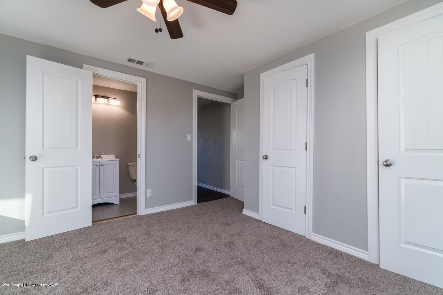 3616 South Washington Street Amarillo, TX 79110 - Photo 14 of 20 MASTER BEDROOM