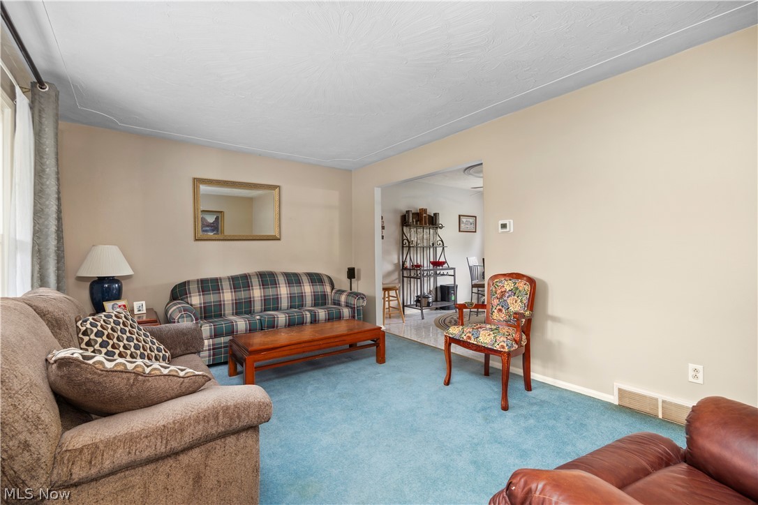 2180 Claus Road Vermilion, OH 44089 - Photo 3 of 46 Gallery Image 3