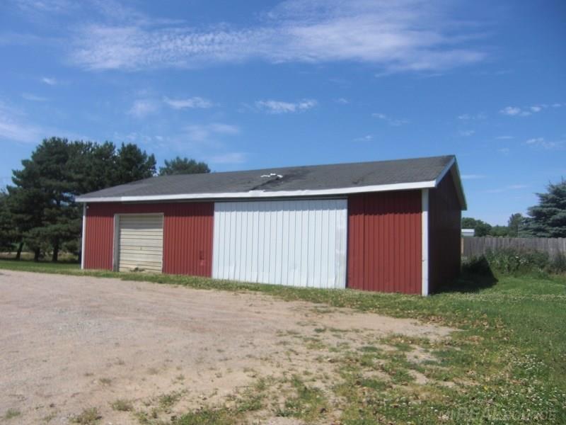 2589 Goetze Road Applegate, MI 48401 - Photo 23 of 27 31253156-22.JPG