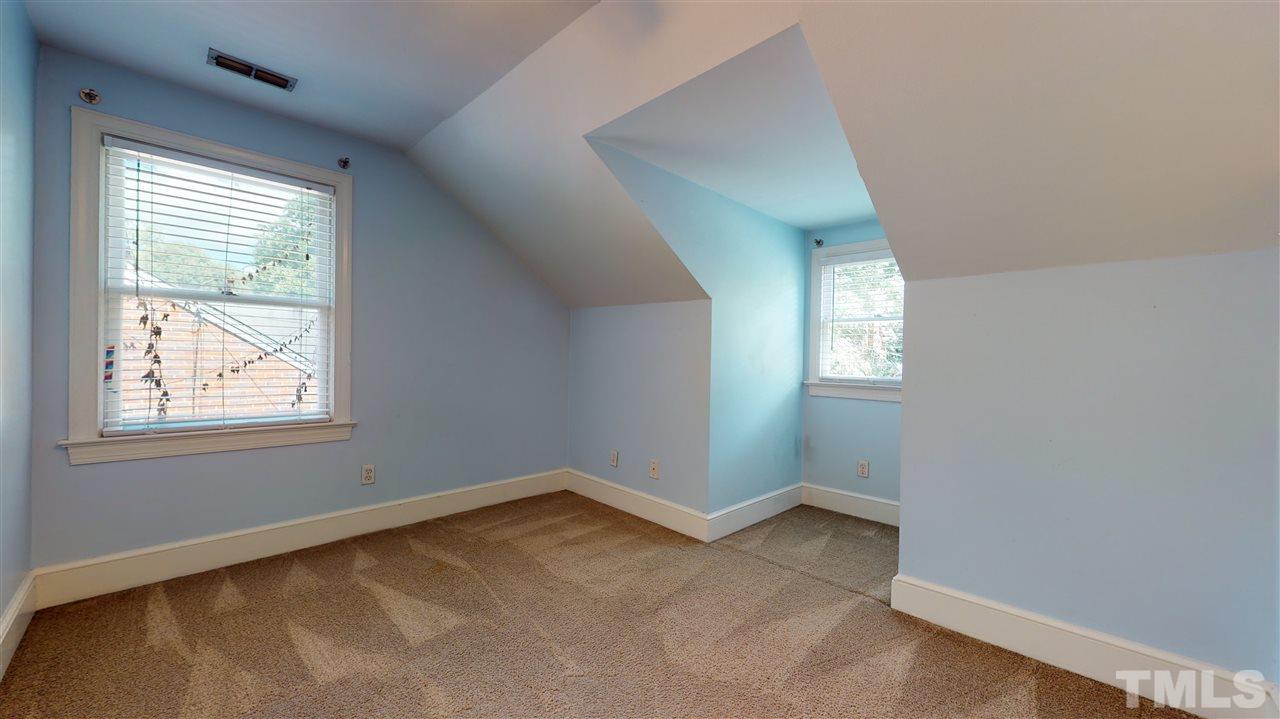 2724 Everett Avenue Raleigh, NC 27607 - Photo 20 of 30