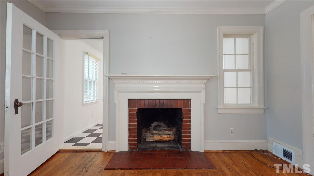 2724 Everett Avenue Raleigh, NC 27607 - Photo 6 of 30