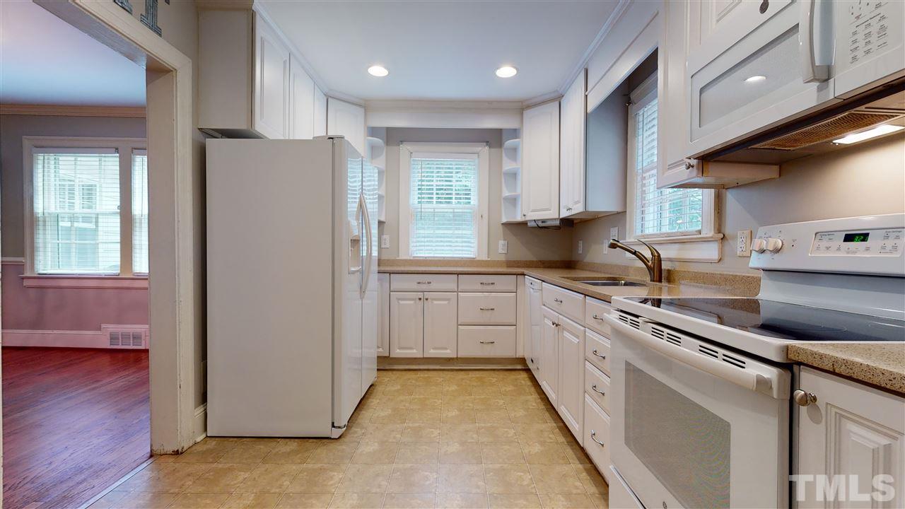 2724 Everett Avenue Raleigh, NC 27607 - Photo 10 of 30