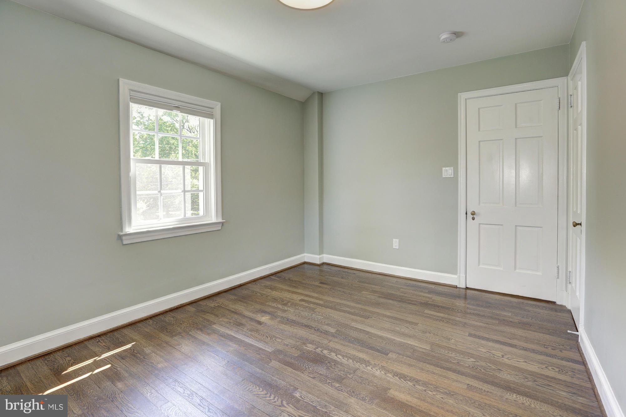 5304 Wriley Road Bethesda, MD 20816 - Photo 20 of 30 Bedroom #3; Windows with Hunter Douglas Shades