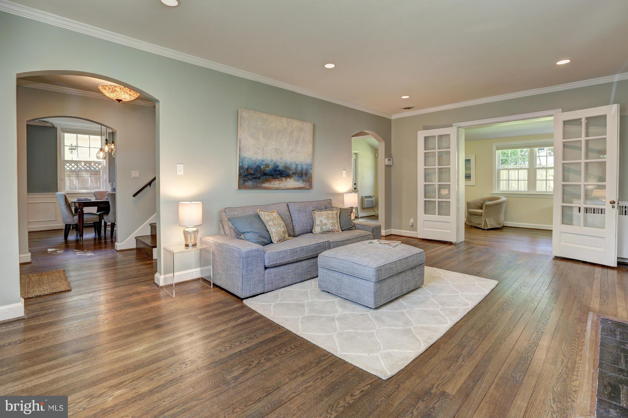 5304 Wriley Road Bethesda, MD 20816 - Photo 5 of 30 Generous Living Room Space