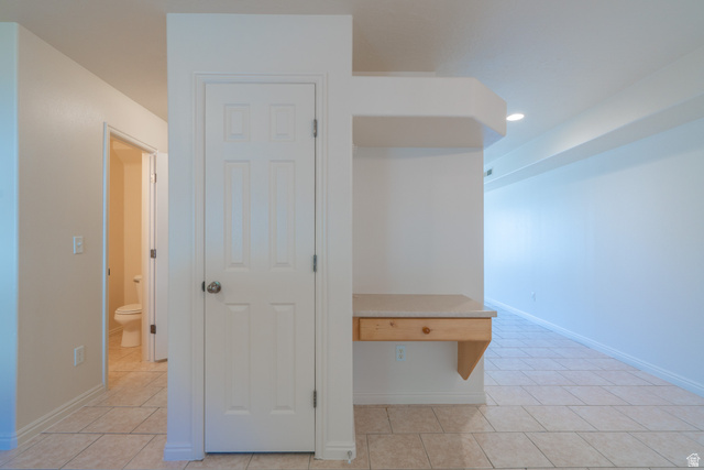 1735 West 540 North, Unit 1805 St. George, UT 84770 - Photo 22 of 64 Built-in desk alcove featuring a light wood-finish countertop and drawer, white cabinetry, and recessed lighting