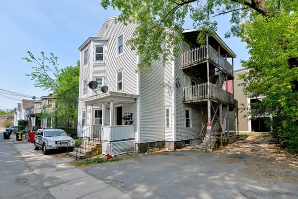 $1,275,000 | 28 Prescott Street, Leominster, MA 01453