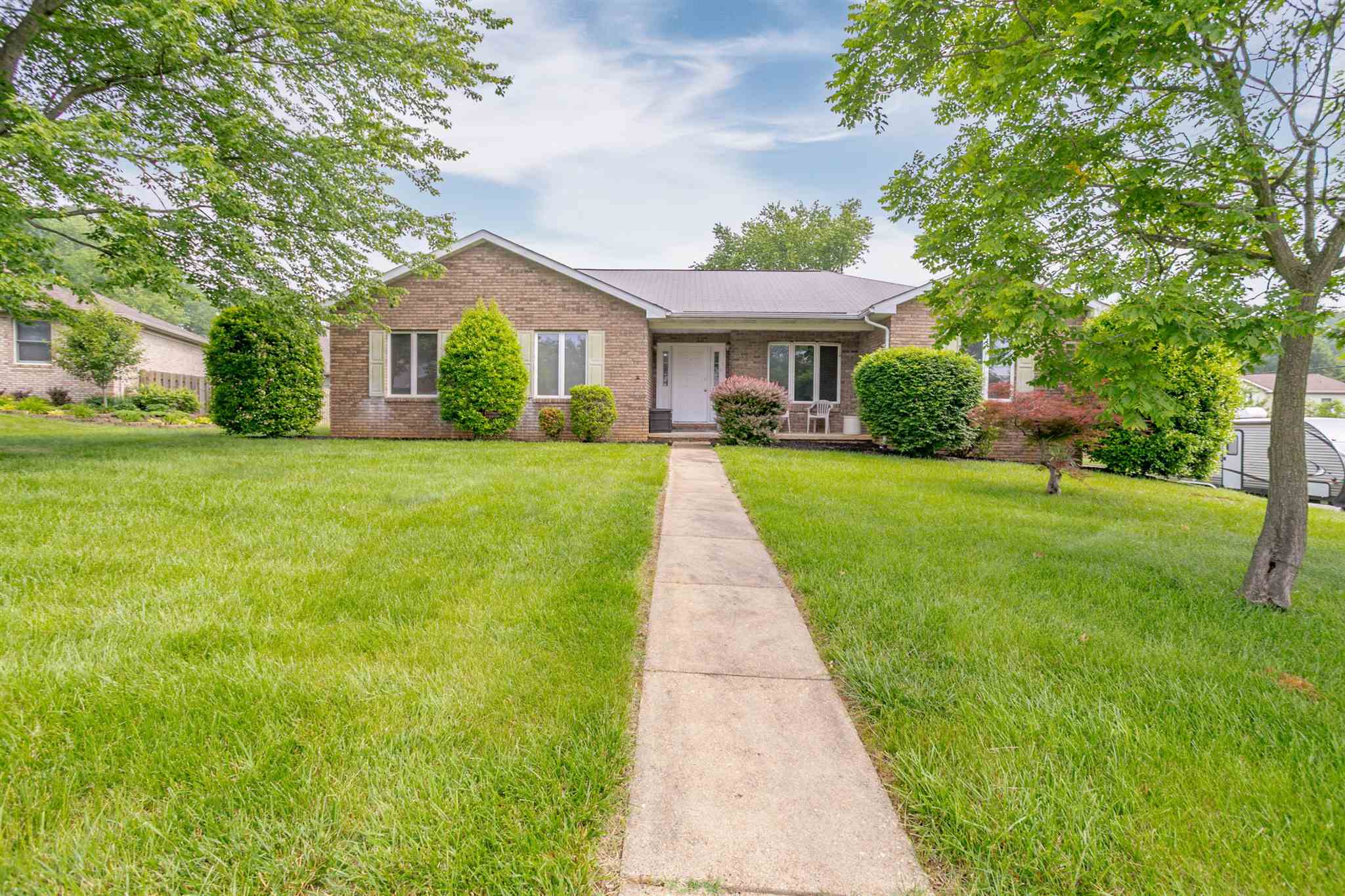 7522 Middlefield Road Newburgh, IN 47630 - Photo 1 of 32 Gallery Image 1