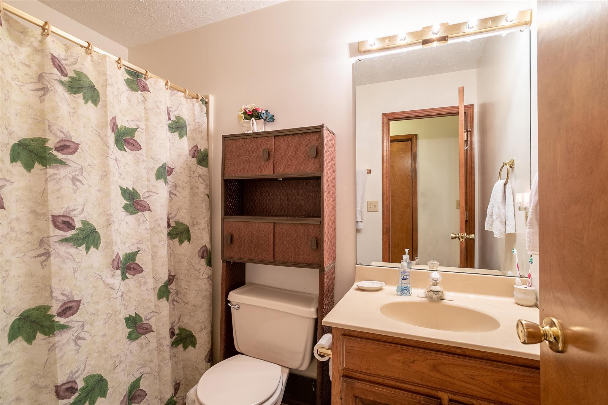 7522 Middlefield Road Newburgh, IN 47630 - Photo 14 of 32 Gallery Image 14