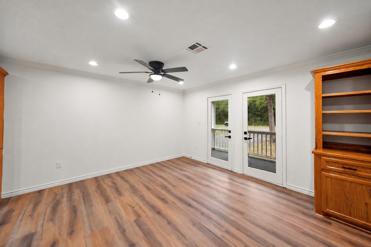 27 Deerfield Road Huntsville, TX 77340 - Photo 13 of 24 Gallery Image 13