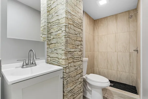 $225,000 | 365 White Pigeon Street, Constantine, MI 49042