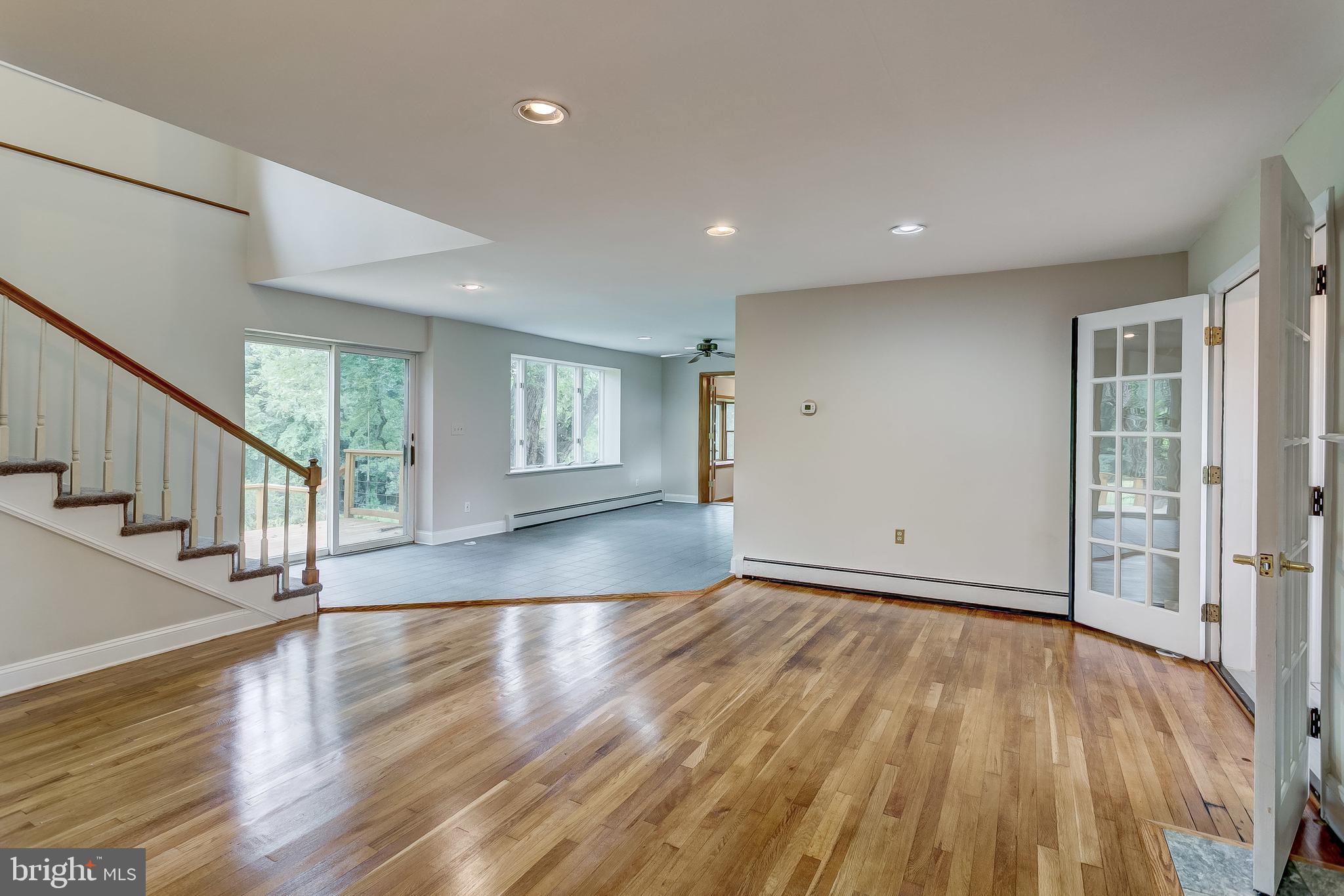 1124 Greenway Road Cockeysville, MD 21030 - Photo 11 of 61