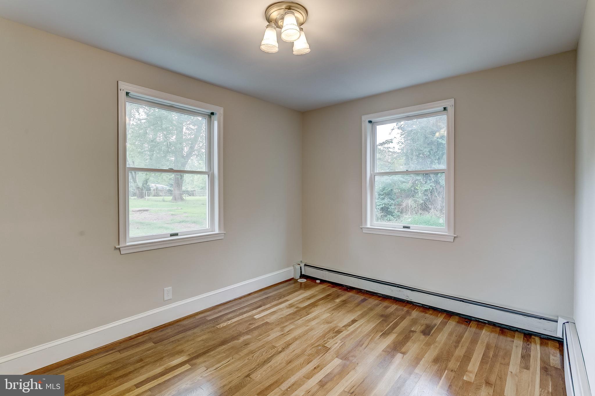 1124 Greenway Road Cockeysville, MD 21030 - Photo 16 of 61