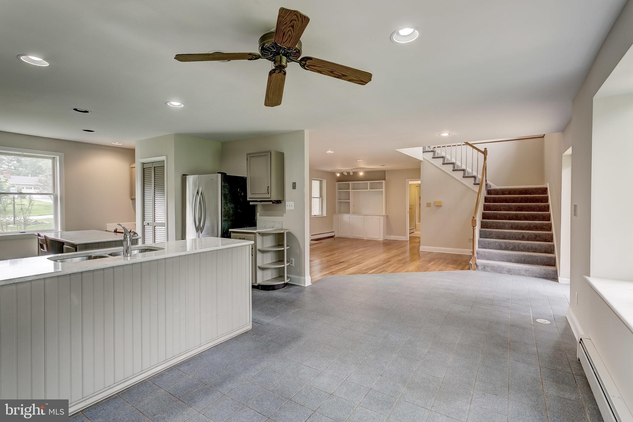 1124 Greenway Road Cockeysville, MD 21030 - Photo 20 of 61