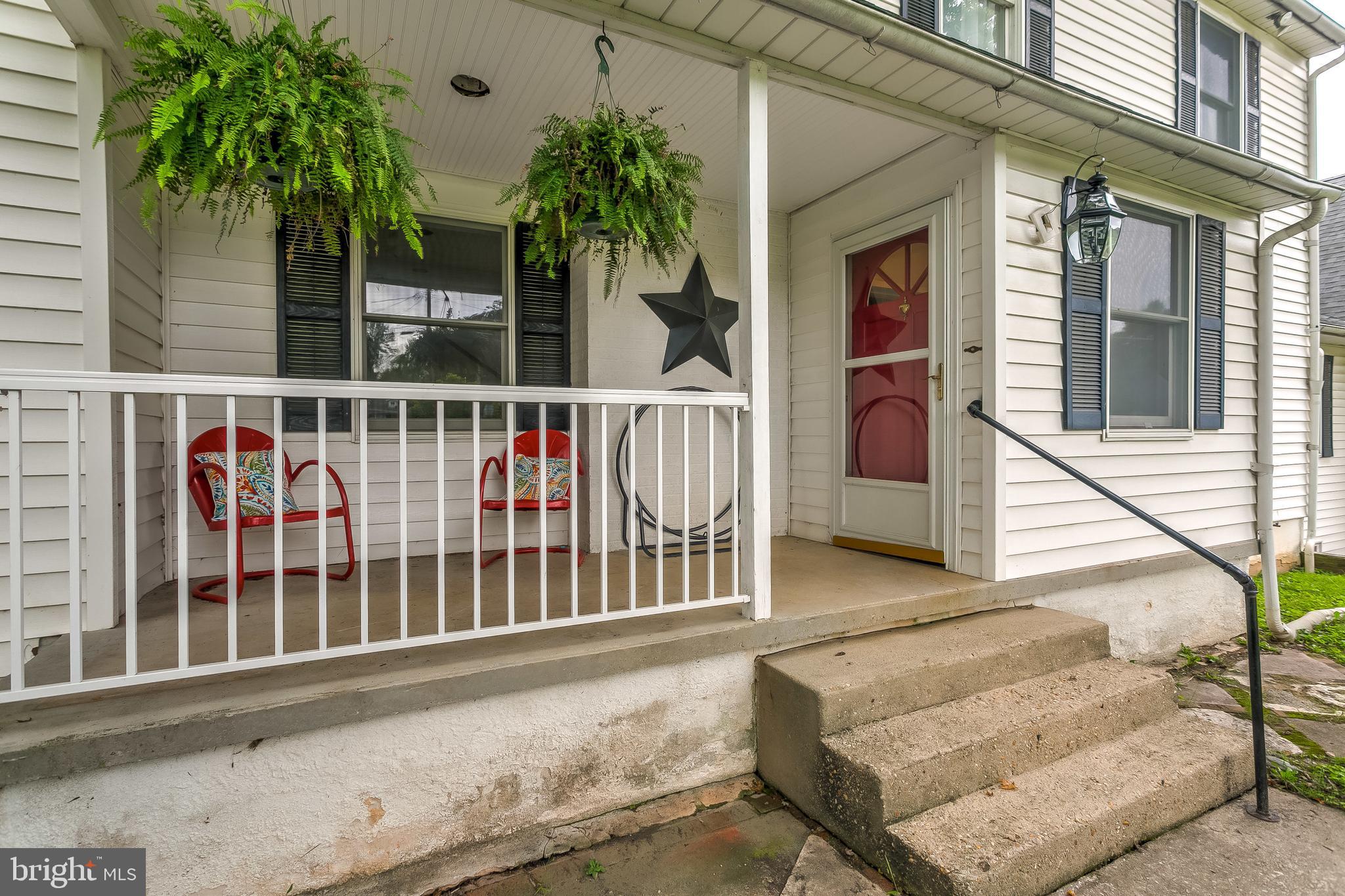 1124 Greenway Road Cockeysville, MD 21030 - Photo 6 of 61