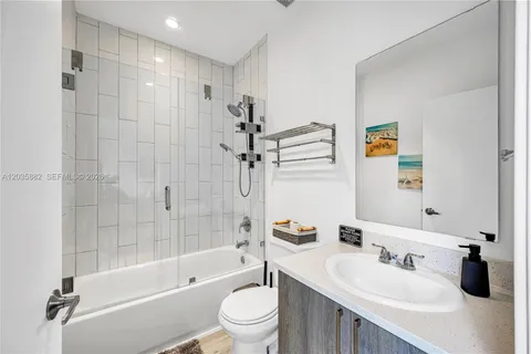 $3,500 | 171 Northwest 158th Street, Unit 1, Miami, FL 33169