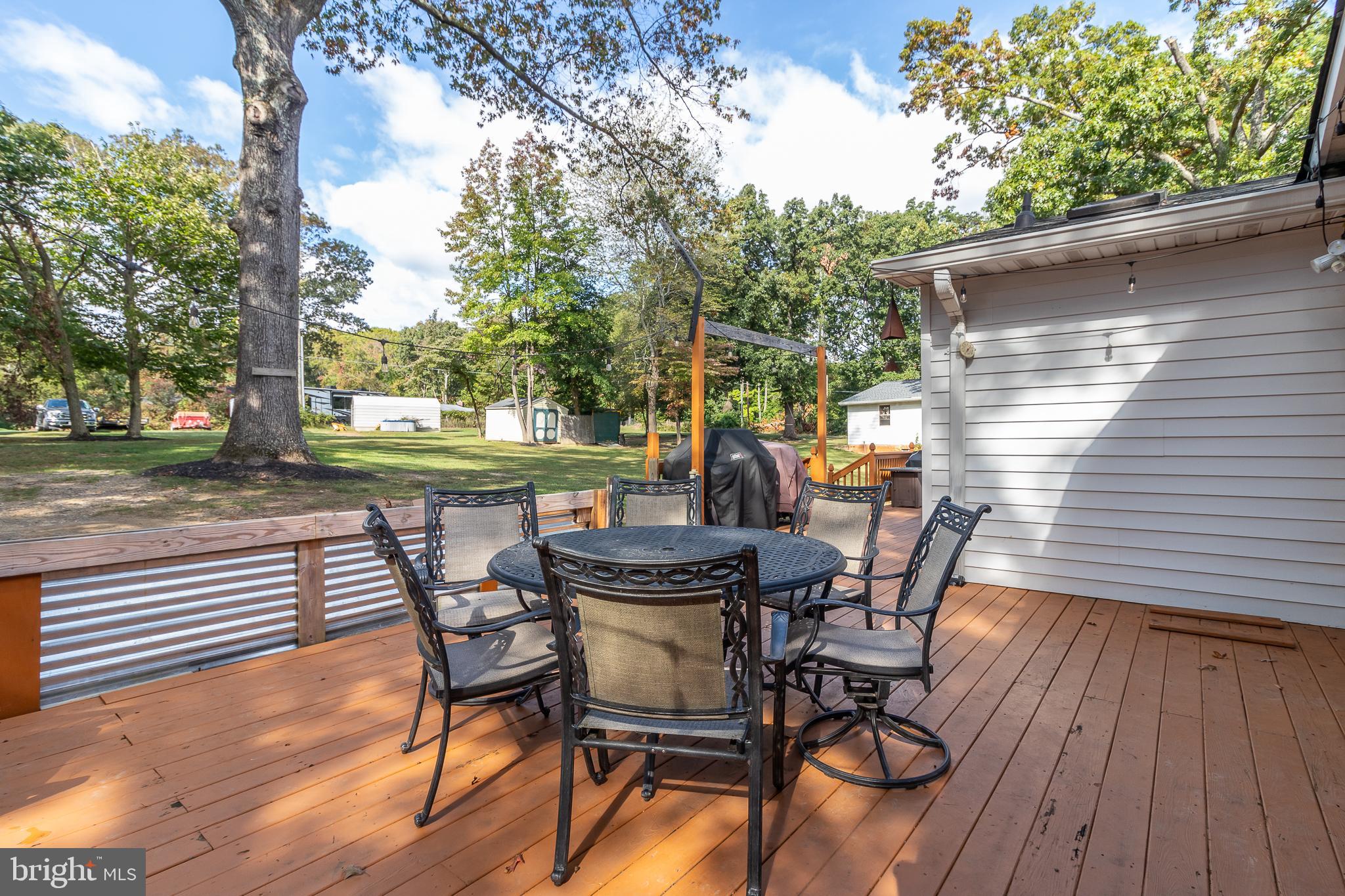 14322 Spriggs Road Woodbridge, VA 22193 - Photo 18 of 37 Gallery Image 18