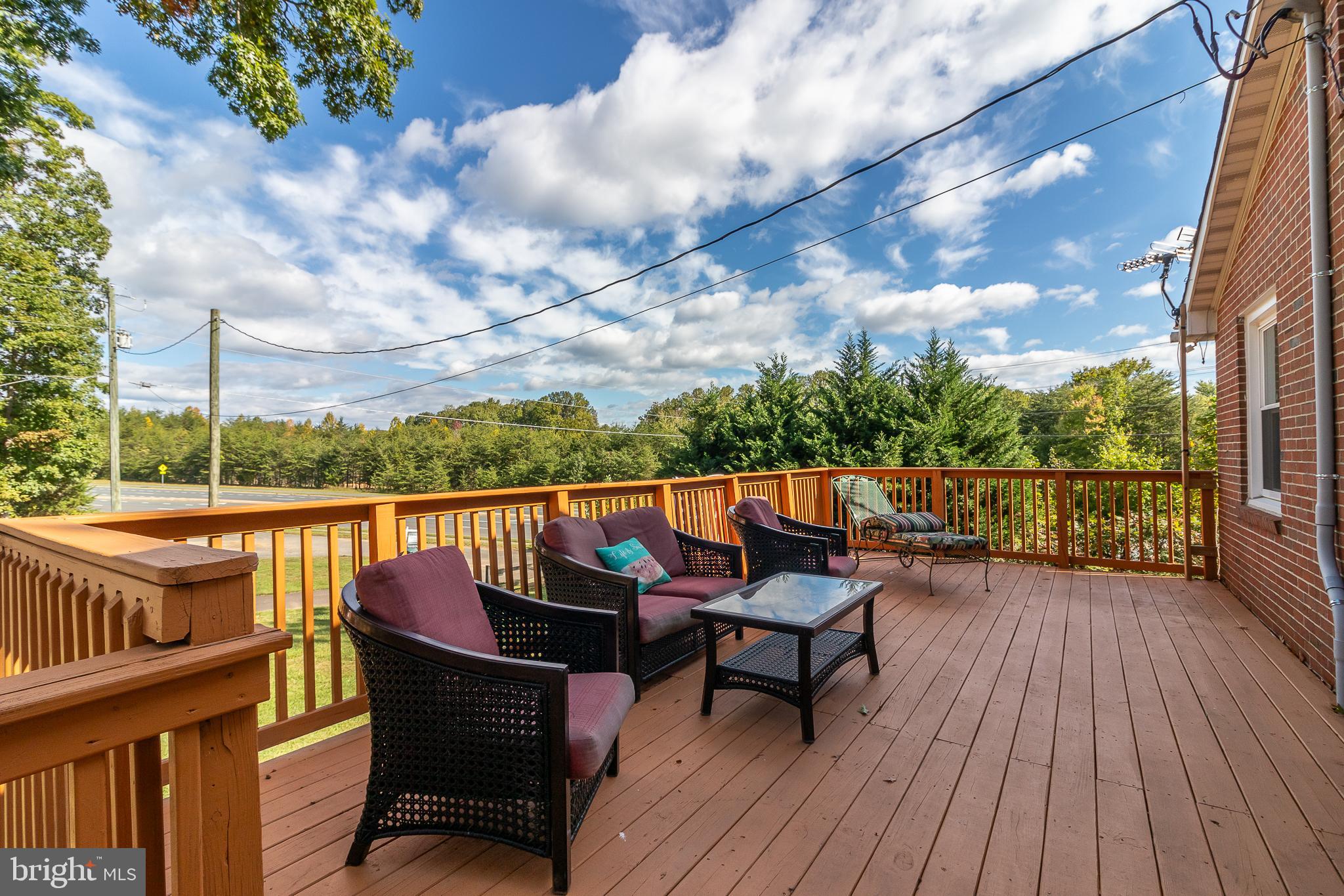 14322 Spriggs Road Woodbridge, VA 22193 - Photo 20 of 37 Gallery Image 20
