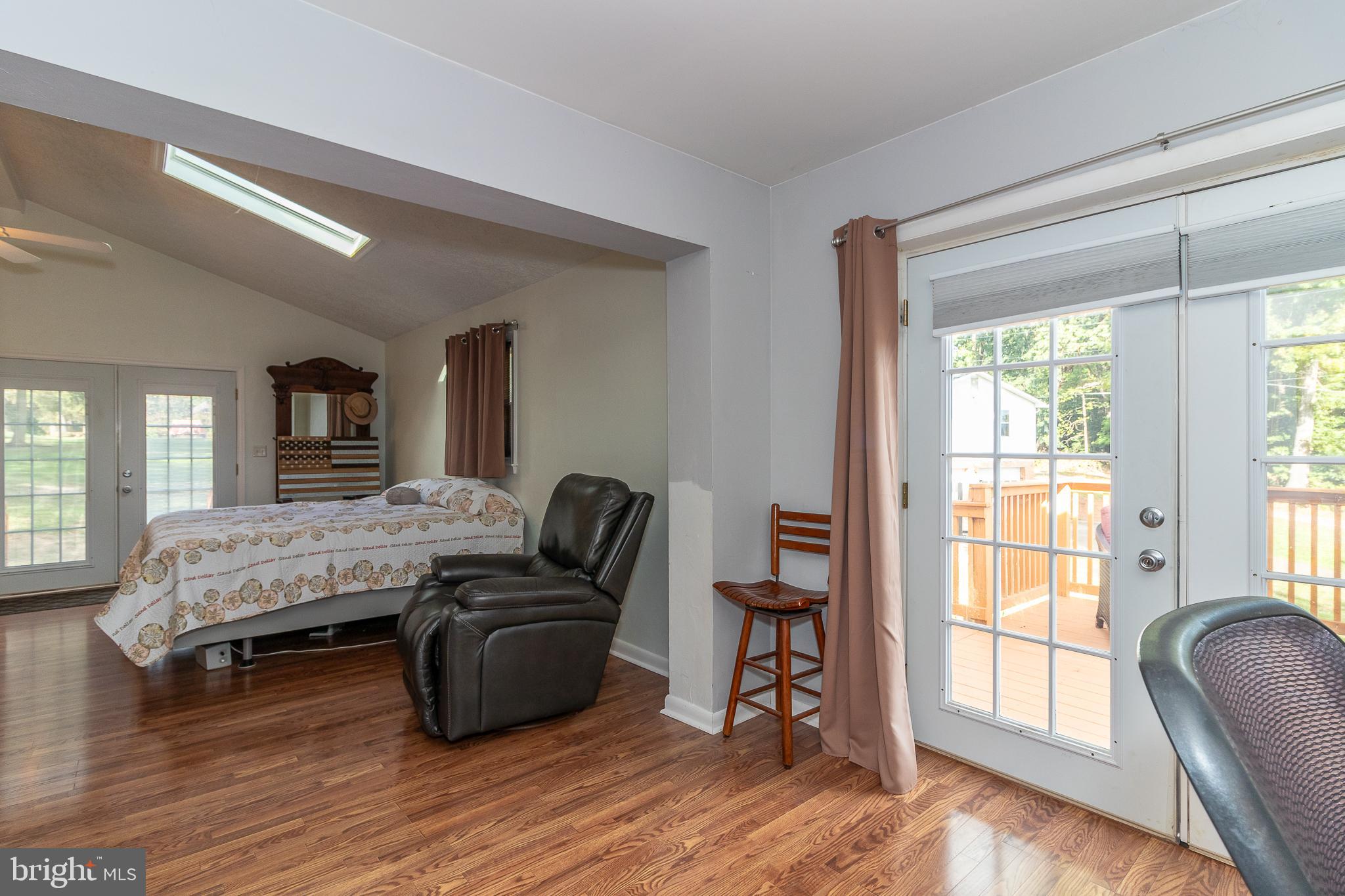 14322 Spriggs Road Woodbridge, VA 22193 - Photo 25 of 37 Gallery Image 25