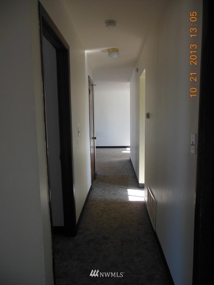 1228 Pershing Road Moses Lake, WA 98837 - Photo 11 of 15 Gallery Image 11