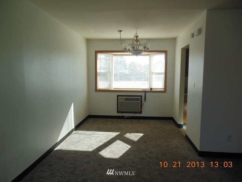 1228 Pershing Road Moses Lake, WA 98837 - Photo 3 of 15 Gallery Image 3