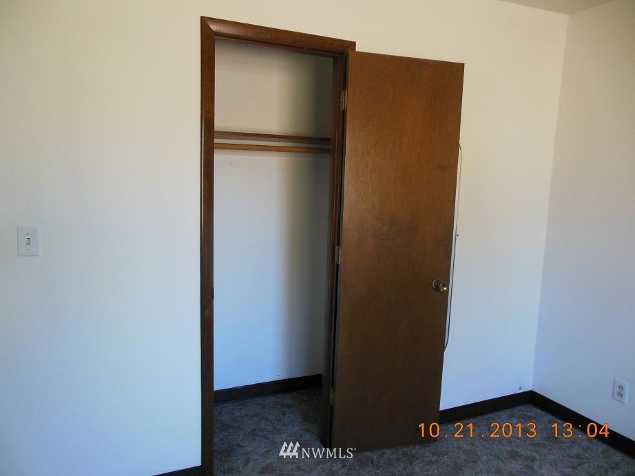 1228 Pershing Road Moses Lake, WA 98837 - Photo 8 of 15 Gallery Image 8