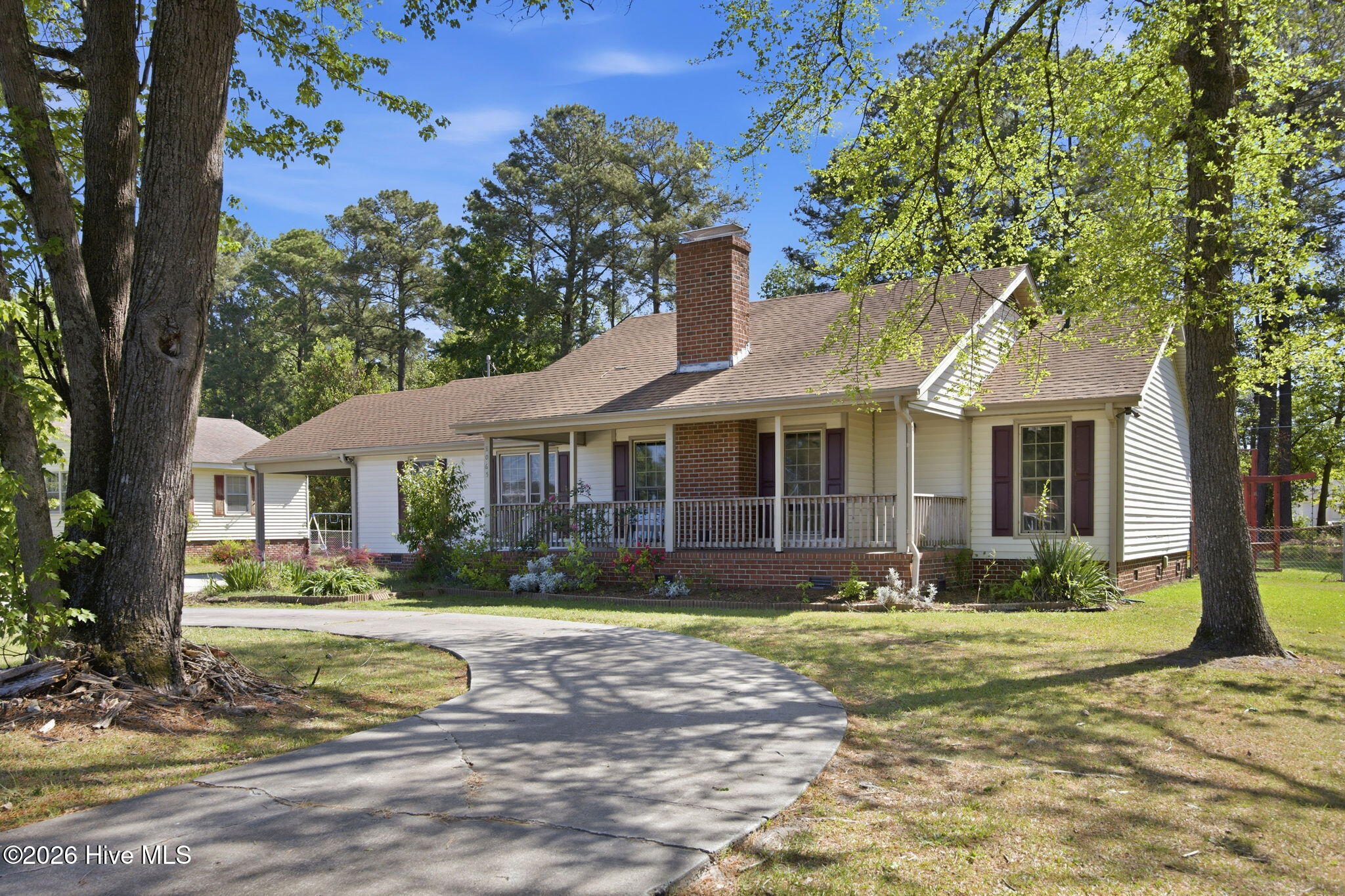 8065 Highway 11 Ayden, NC 28513 - Photo 2 of 49 12-web-or-mls-img_0002