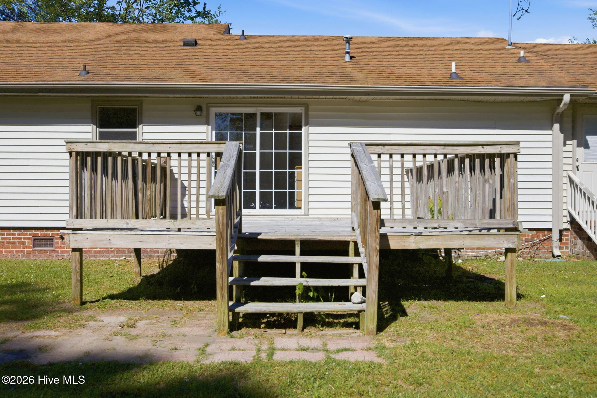 8065 Highway 11 Ayden, NC 28513 - Photo 38 of 49 21-web-or-mls-img_0009