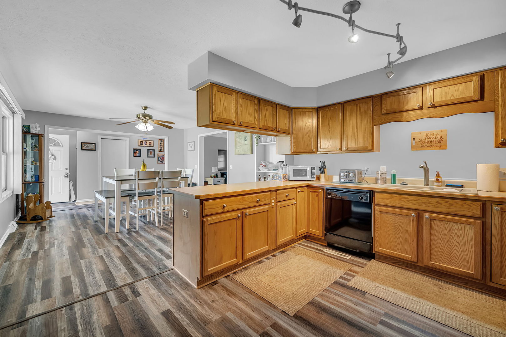 2518 Big Bluestem Road Morris, IL 60450 - Photo 13 of 27 Gallery Image 13