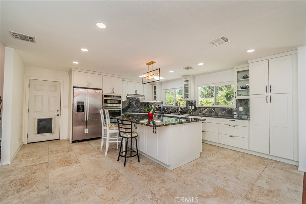 9224 Ponderosa Road Pinon Hills, CA 92372 - Photo 10 of 53