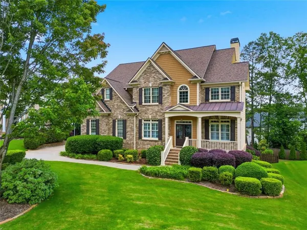 $925,000 | 2440 Saxony Trace, Alpharetta, GA 30005