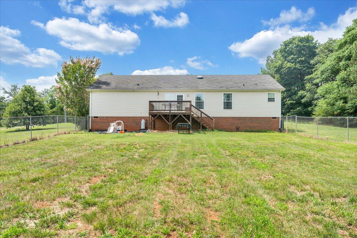 1064 Lipscomb Road Moneta, VA 24121 - Photo 28 of 31 35-MIB01010