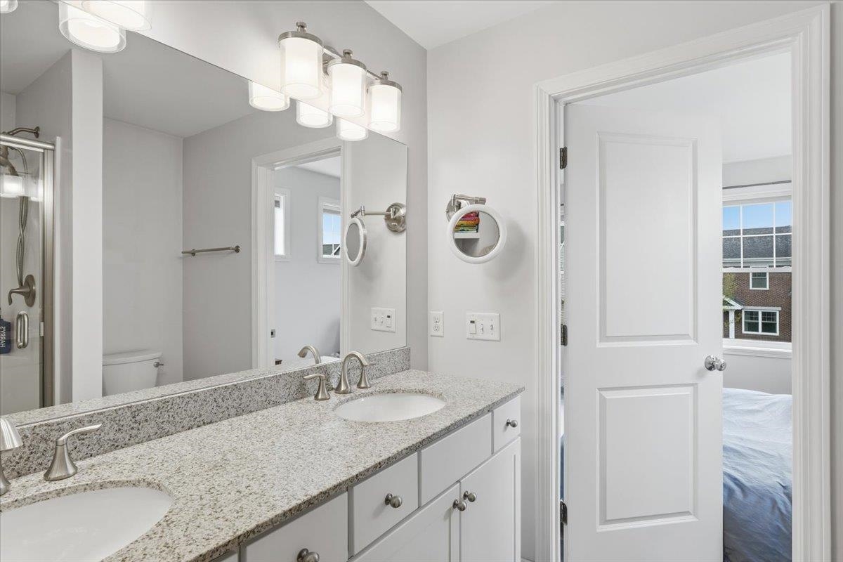 346 Zephyr Road Williston, VT 05495 - Photo 20 of 37