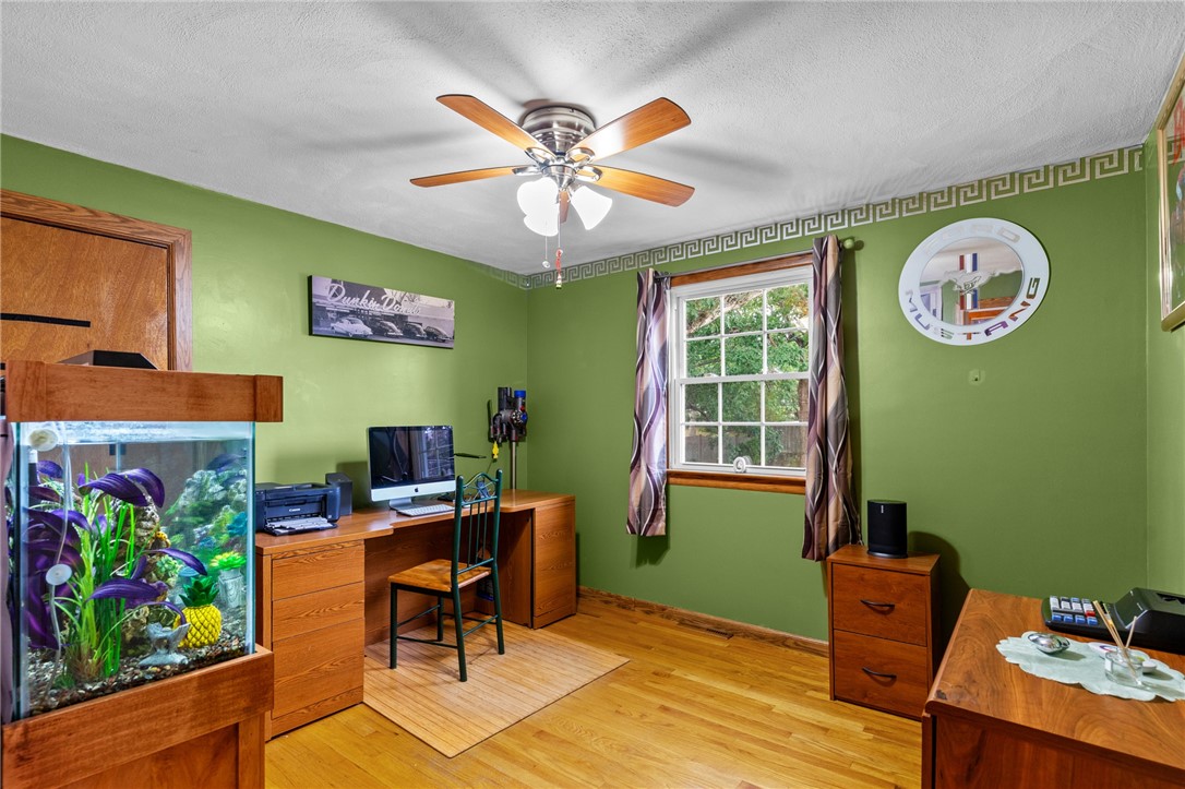 9 Lawnwood Road Coventry, RI 02816 - Photo 40 of 48 Gallery Image 40