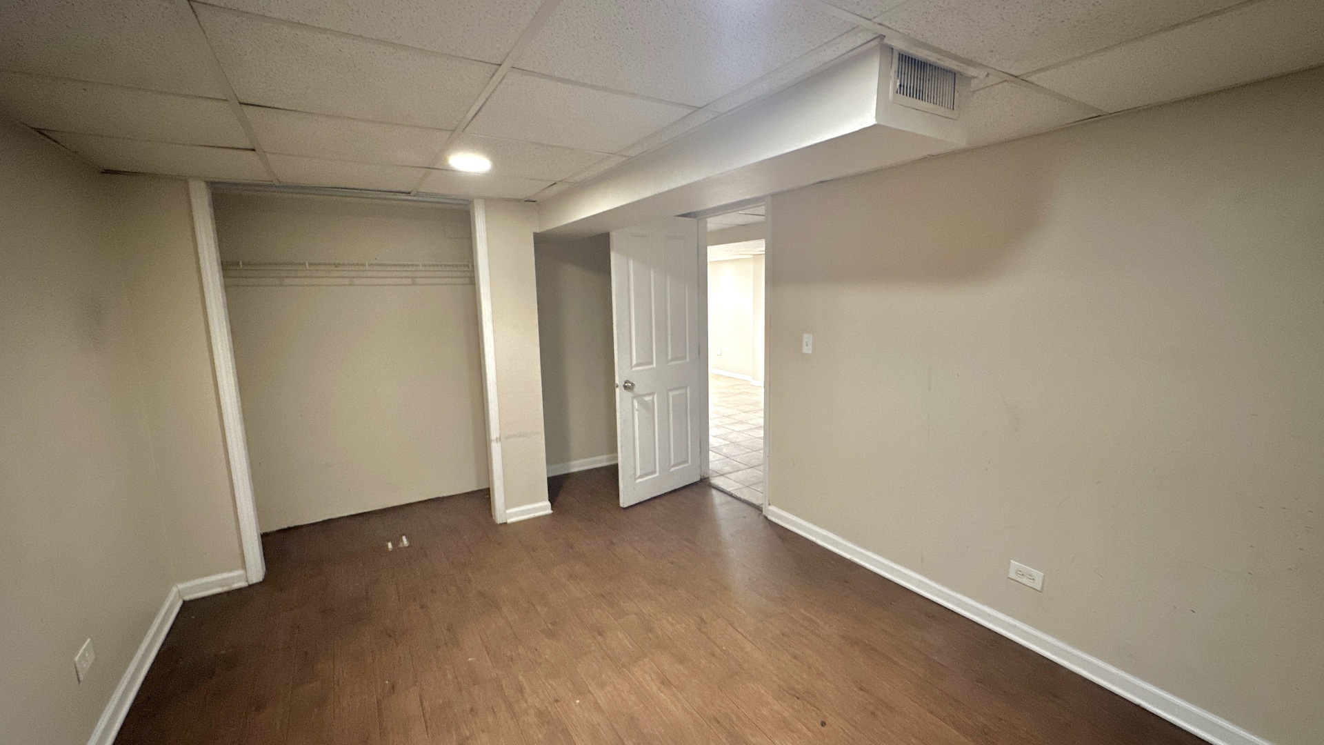 640 South Spencer Street Aurora, IL 60505 - Photo 12 of 15 a view of an empty room