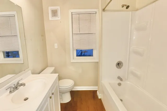 $233,000 | 640 South Spencer Street, Aurora, IL 60505