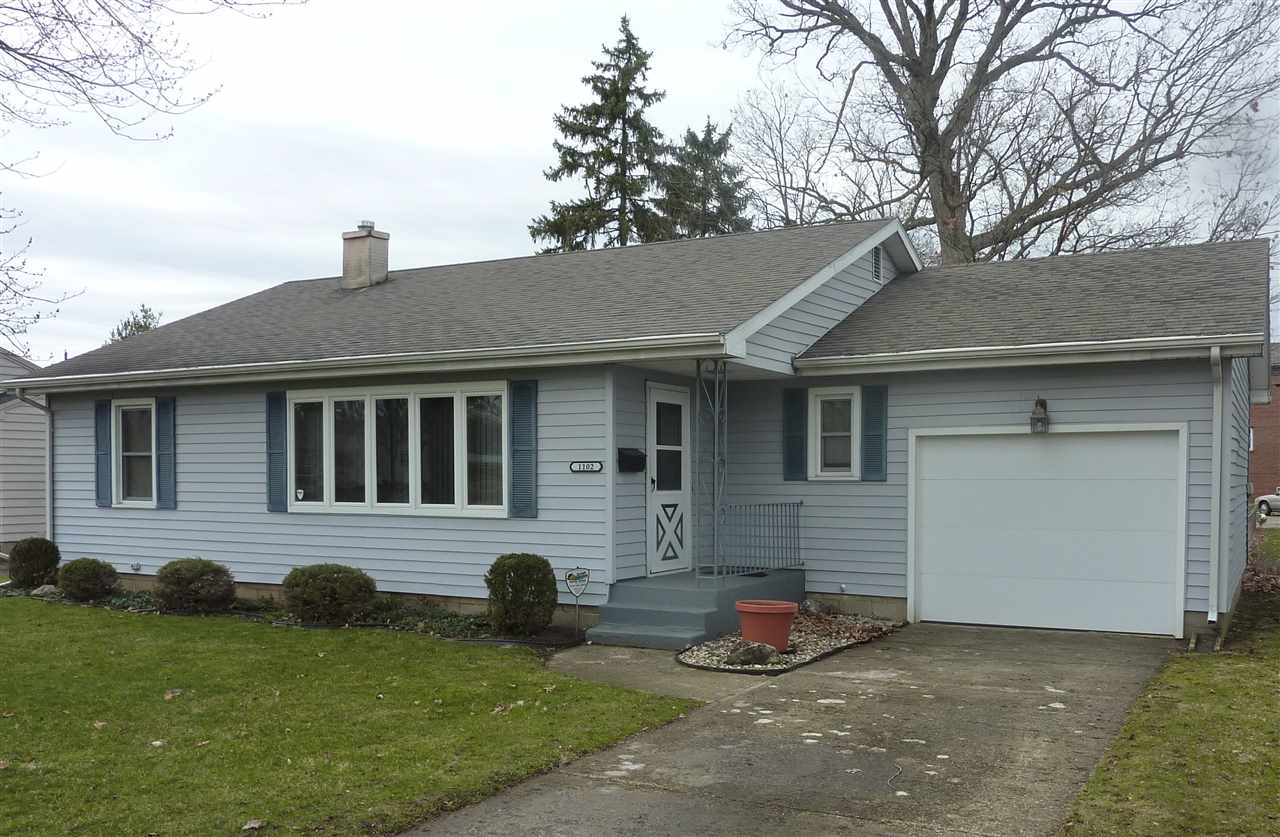 1102 Jackson Boulevard Rochester, IN 46975 - Photo 1 of 21