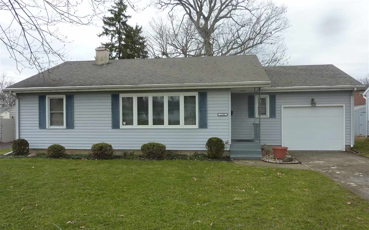 1102 Jackson Boulevard Rochester, IN 46975 - Photo 2 of 21
