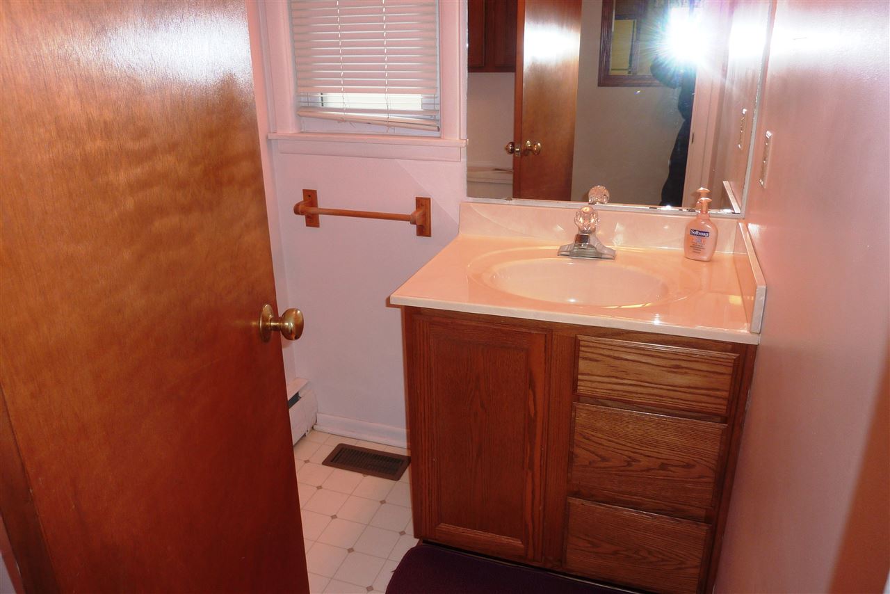 1102 Jackson Boulevard Rochester, IN 46975 - Photo 13 of 21