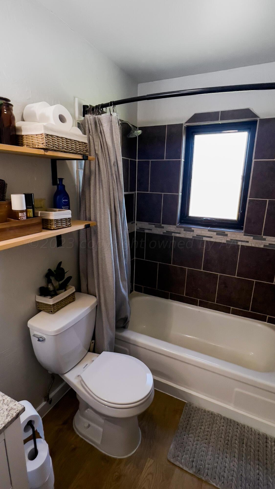 124 Racine Trail Amarillo, TX 79108 - Photo 20 of 45 BATHROOM1