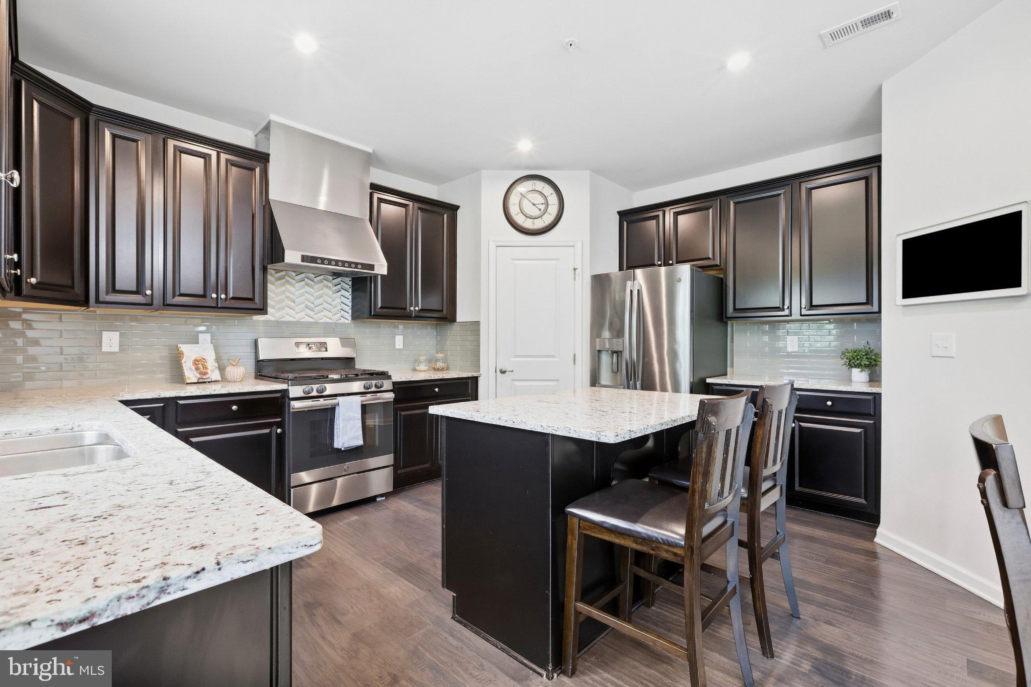 47 Ryans Mill Road Jamison, PA 18929 - Photo 17 of 60 Stainless steel appliances & large walk-in pantry