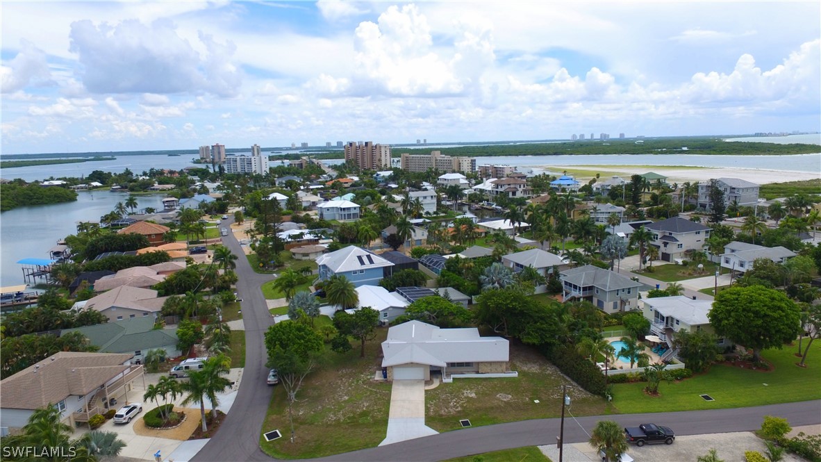 210 Redfish Road Fort Myers Beach, FL 33931 - Photo 2 of 29 Gallery Image 2