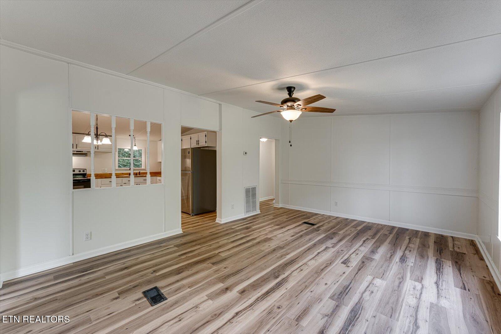 135 Mt View Road Sweetwater, TN 37874 - Photo 5 of 23 5) 58634-684701c75b289