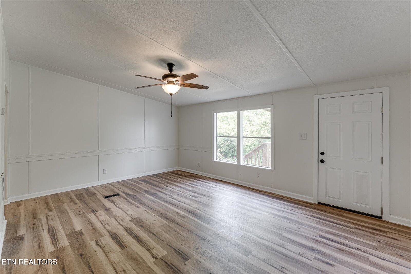 135 Mt View Road Sweetwater, TN 37874 - Photo 6 of 23 6) 58634-684701cb301a6