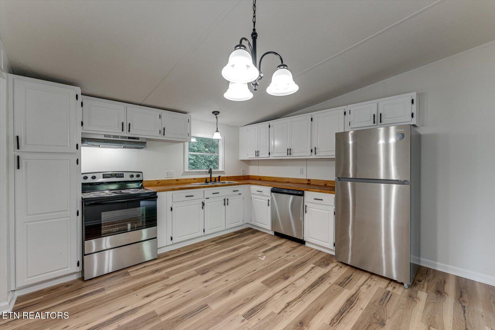 135 Mt View Road Sweetwater, TN 37874 - Photo 8 of 23 8) 58634-684701f5257fe