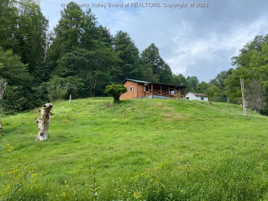 1398 Speed Road Spencer, WV 25276 - Photo 10 of 49 Gallery Image 10