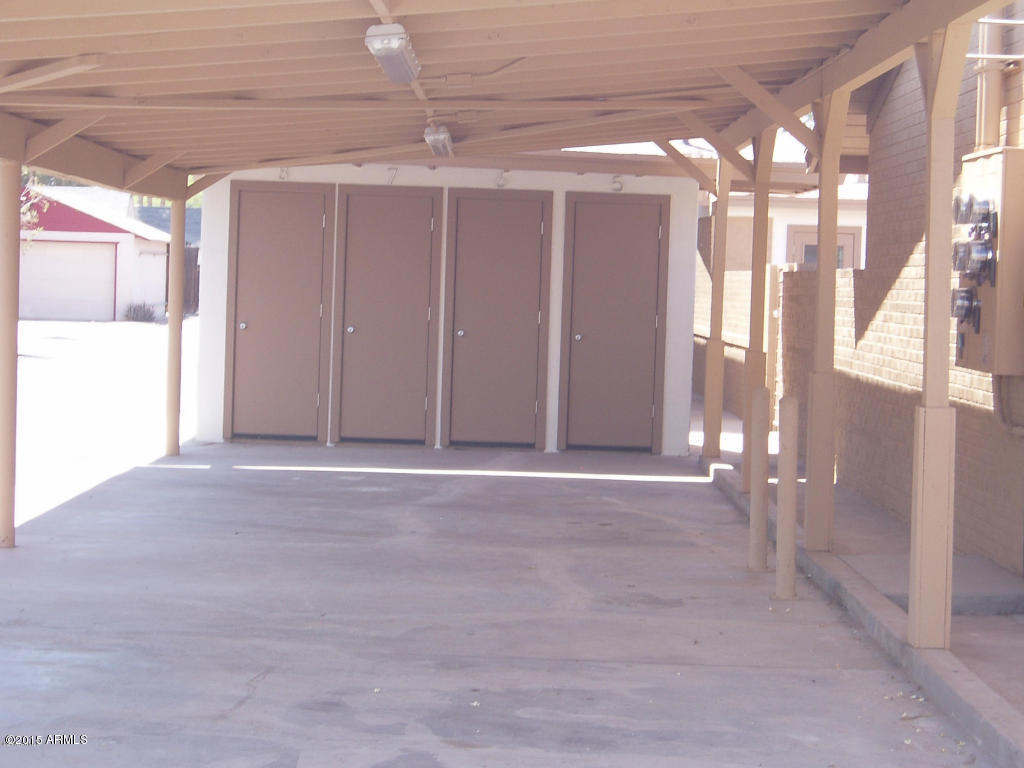 925 East McDowell Road, Unit 101 Phoenix, AZ 85006 - Photo 9 of 10 101 11