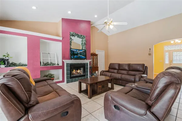 $398,000 | 8672 Mary Moser Lane, Lake Wales, FL 33898