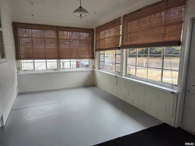 $134,900 | 347 Charlotte Street, Pekin, IL 61554