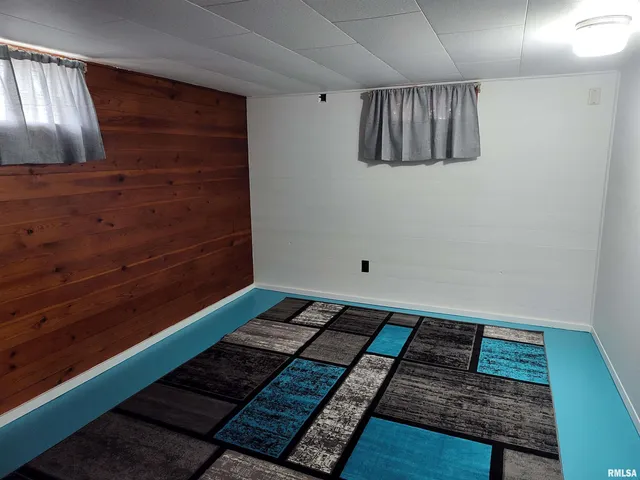 $134,900 | 347 Charlotte Street, Pekin, IL 61554